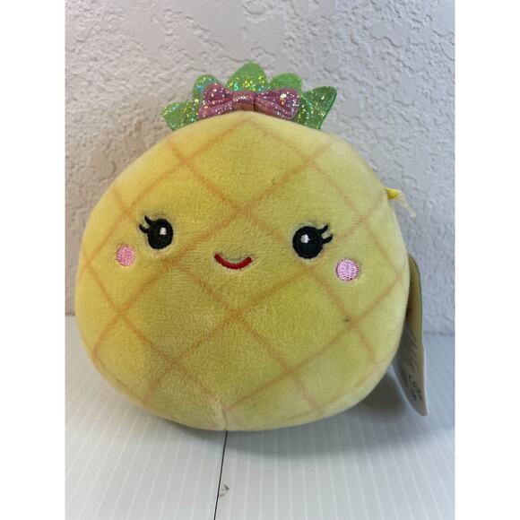 Kellytoy Other - Squishmallows Lulu the Pineapple 5" inch Scented Plush Toy Kellytoy NWT